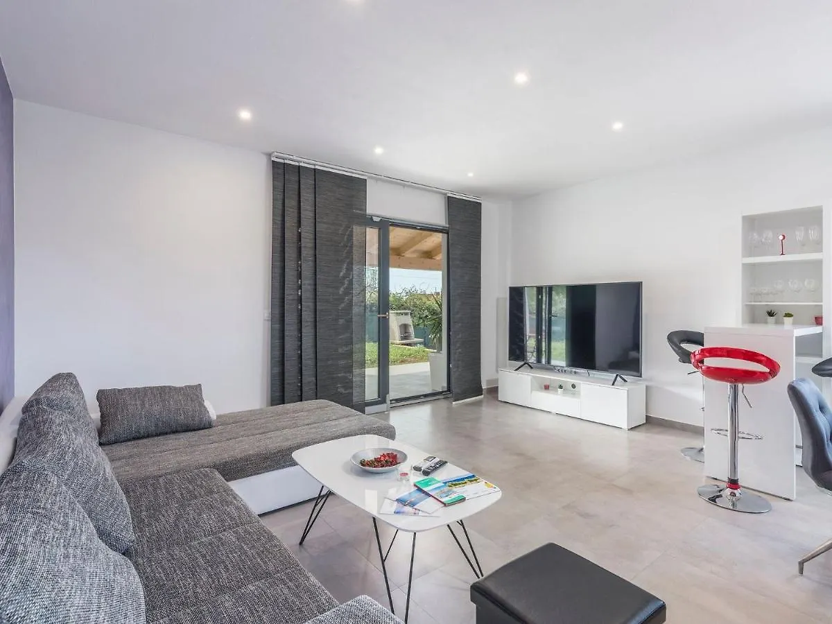 Pleasant Holiday Home In Novigrad Novigrad Istria Kroatien