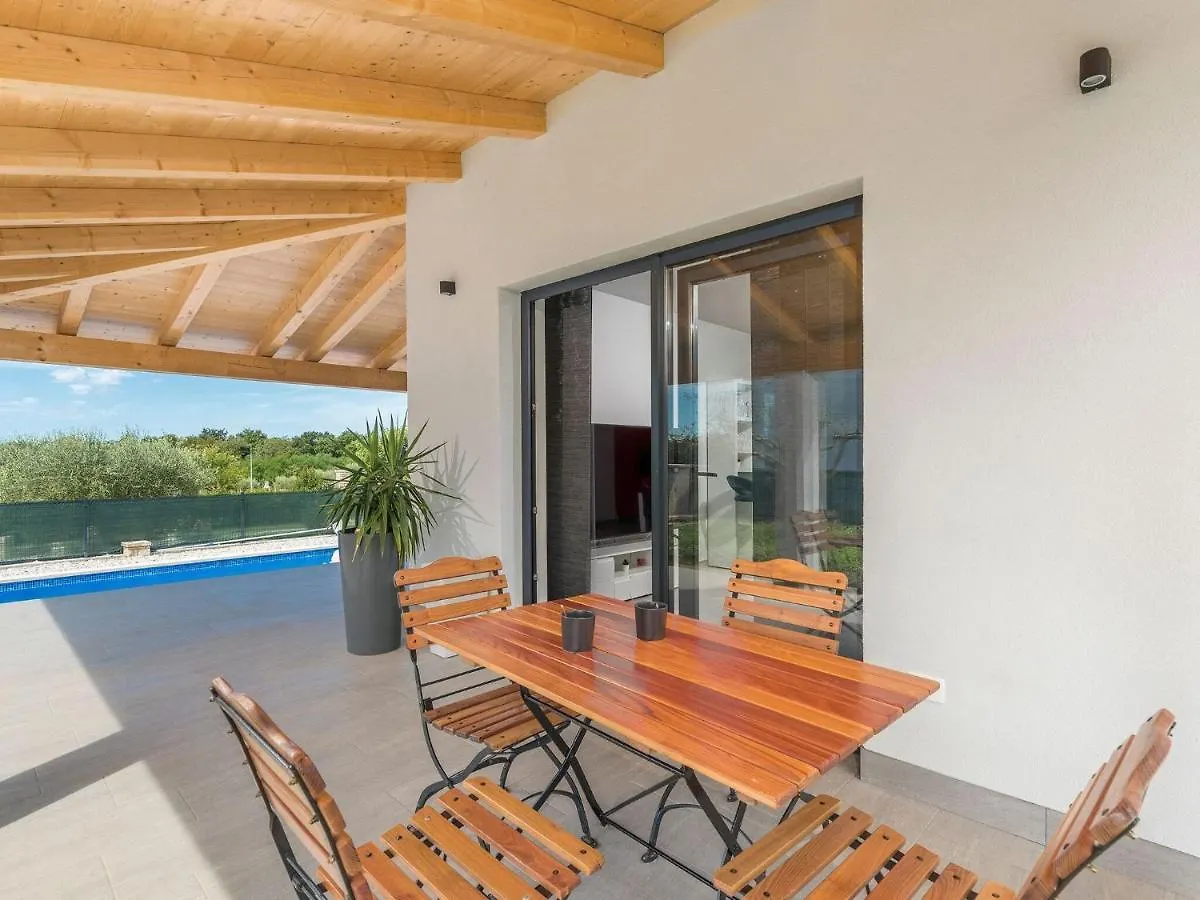 Pleasant Holiday Home In Novigrad Novigrad Istria